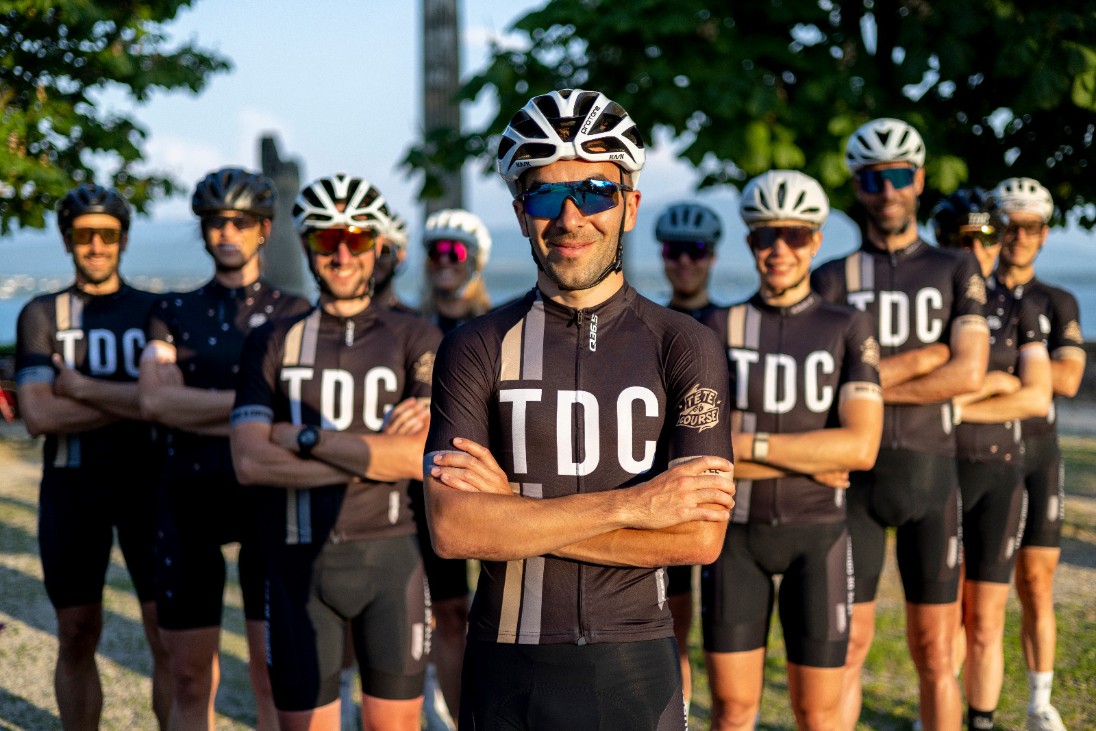 d2c5e745-42f9-462d-931d-257229486385 Social_Ride_Random_B&W